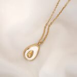 گردنبند آووکادو