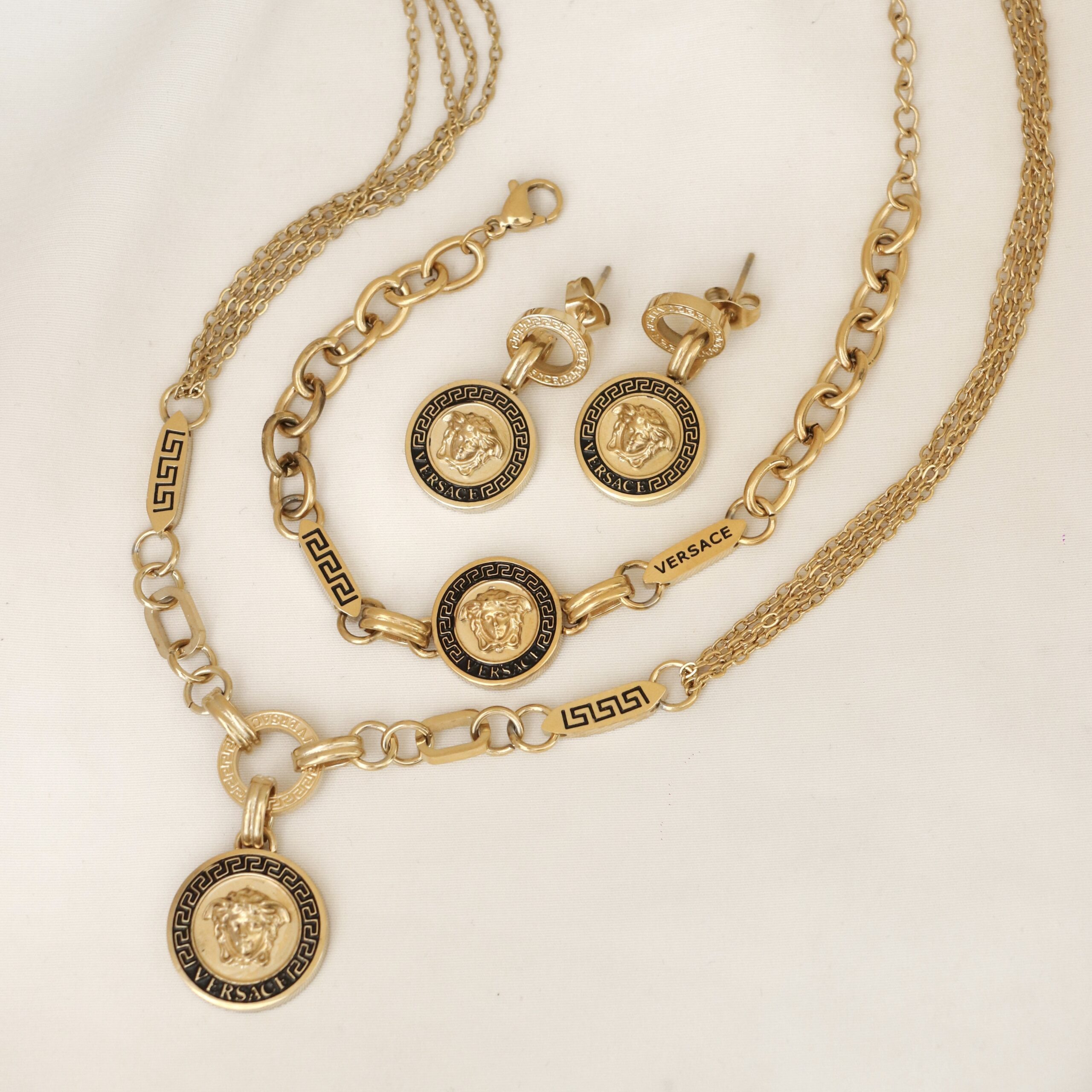 IMG_1020 سرویس ورساچه 7 - Image 1