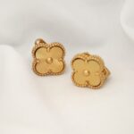 گوشواره ونکلیف