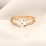 انگشتر پیچیده تک نگین