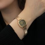 ساعت صفحه مشکی royal - Image 2