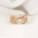 انگشتر کارتیر وسط نگین