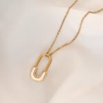 گردنبند قفل